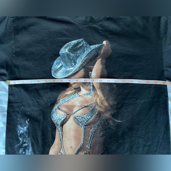 BEYONCÉ RENAISSANCE TOUR Graphic Tshirt- Size M - Picture 5 of 6